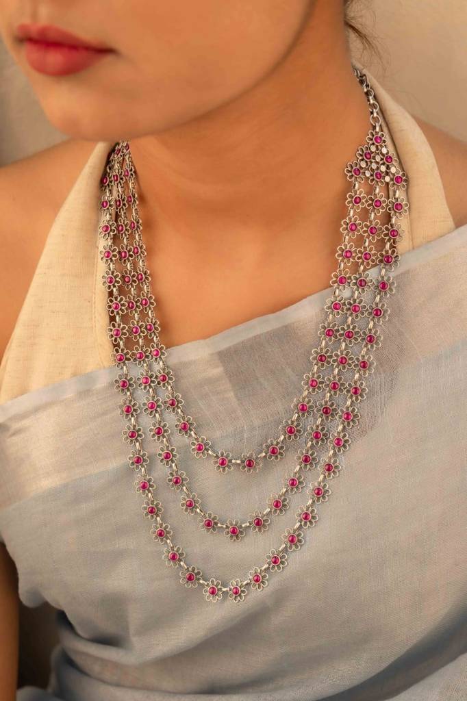 Tattva Carved Flower Three Layered Necklace : SN115466