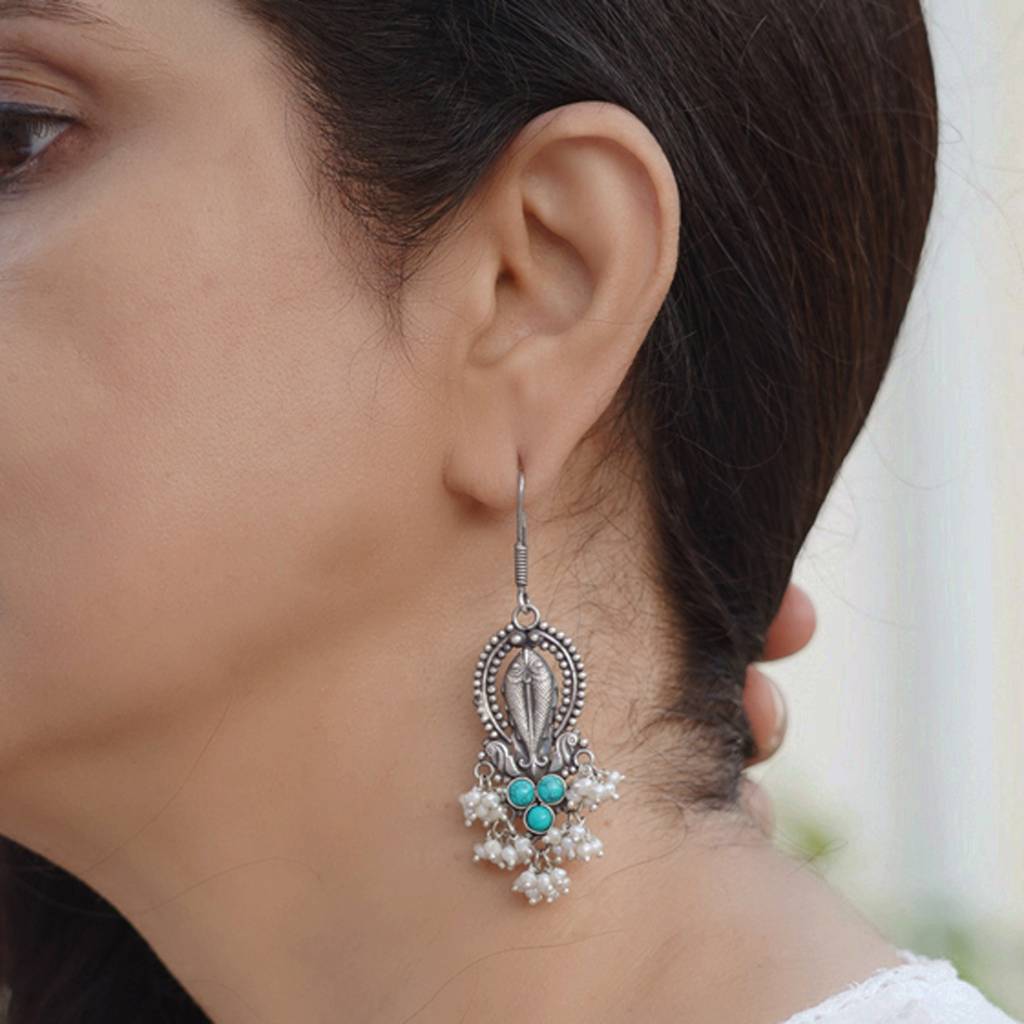 Silver Fish Earrings : SSE639