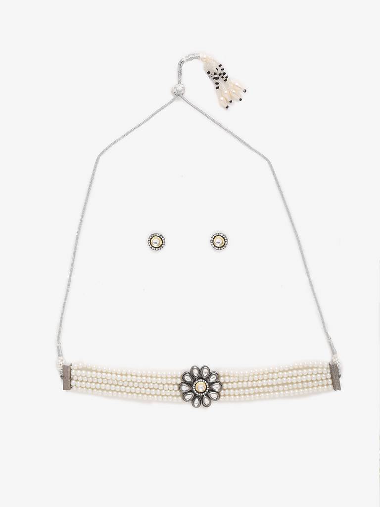Silver Kundan Pearl Choker With Studs : RUBYM58