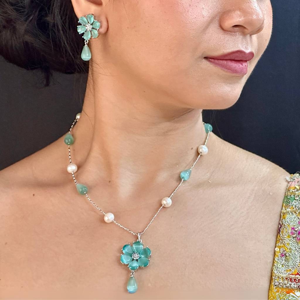 Carali Pearl Pendant Set : JPDEC-24-059