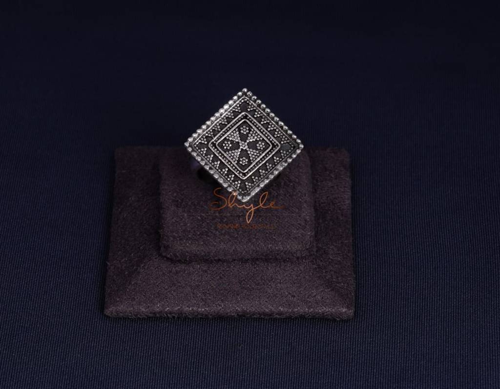 Moh Intricate Work Wear Basics : SR2003-1