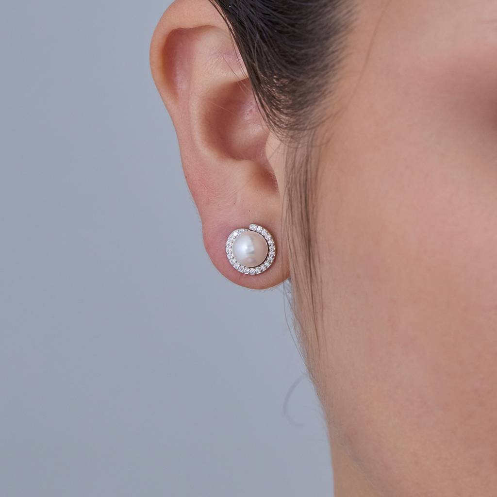 Kushal'S Fashion Jewellery Pearl Plated Synthetic & Zircon 92.5 Sterling Silver Studs-183078 : 437809