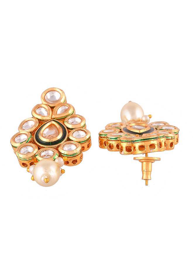 Kundan Elegance White Pearls And Faux Kundan Gold Plated Maang Tika Set : 8905124504200