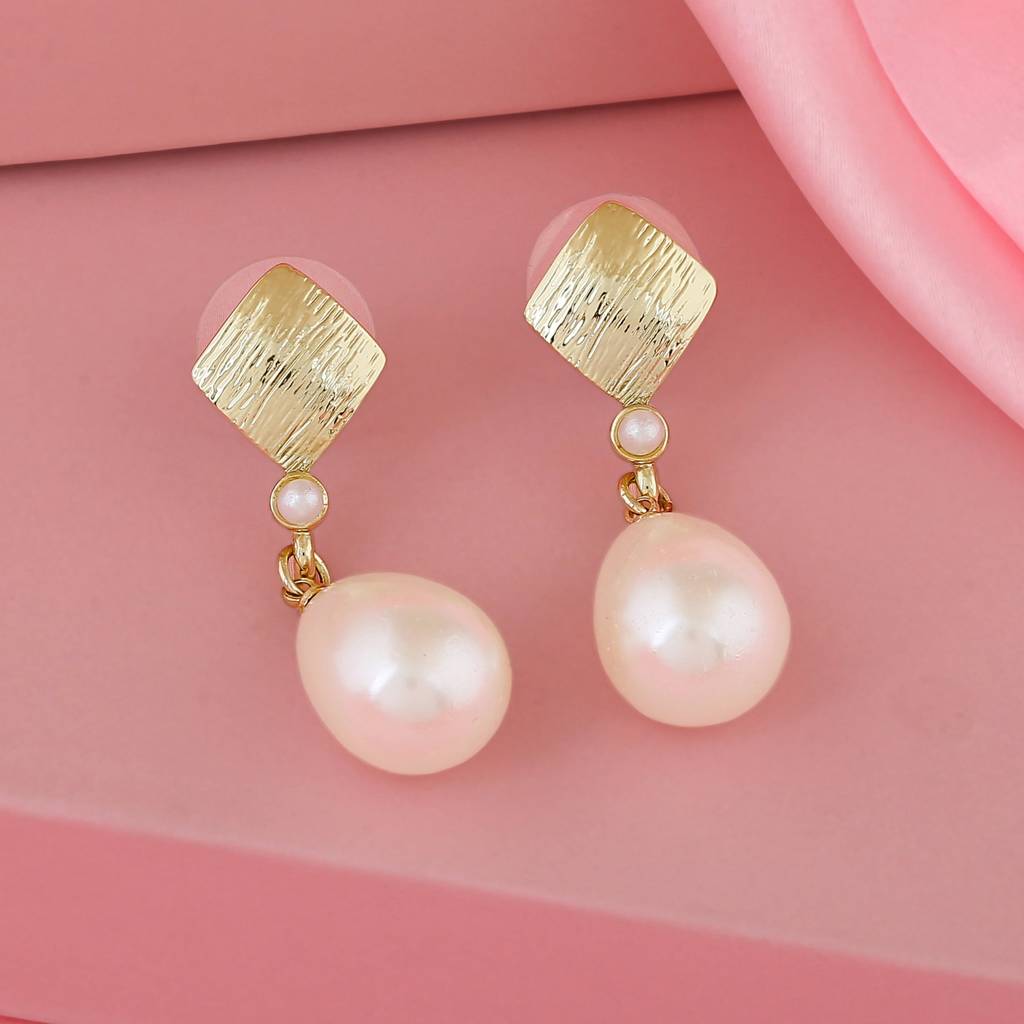 Estele Gold Plated Textured Pearl Drop Earrings For Girls And Women : 594703ER