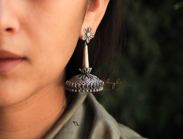 Moh Blooming Flower Statement Jhumka : SE6059
