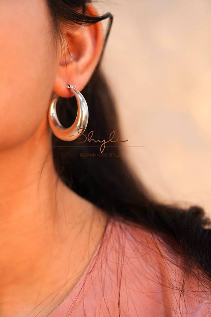 Adya Fine Medium Timeless Hoops : SE342-2-1
