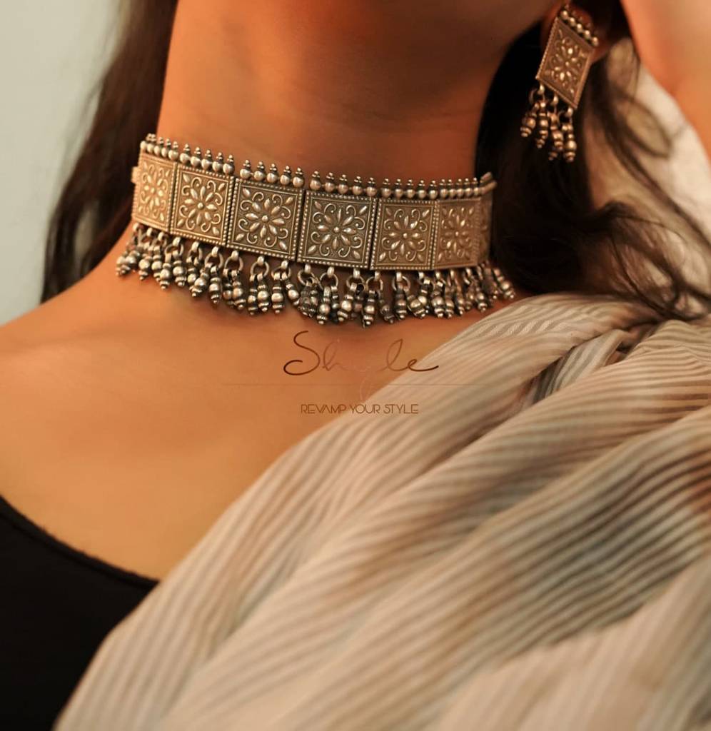 Tattva Intricate Ghughri Choker : SN189-1