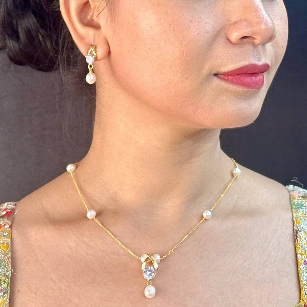 Eira Pearl Pendant Set : JPDEC-24-066