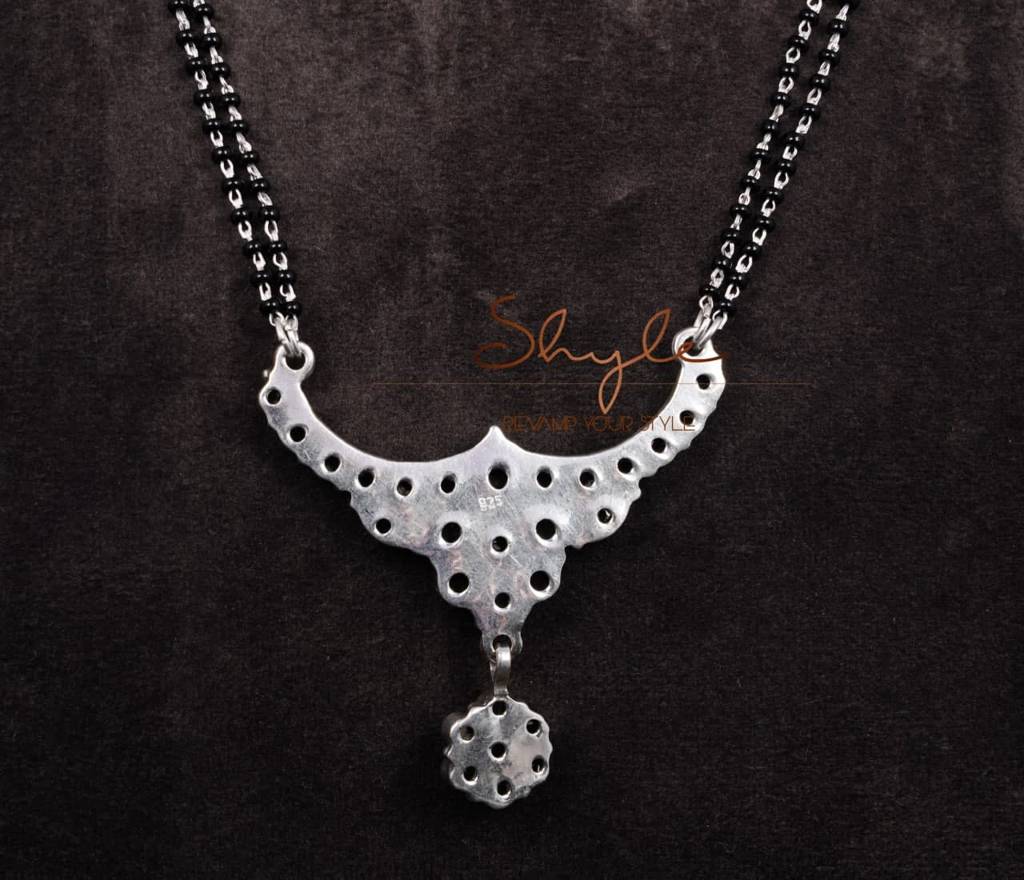 Adya Jadau Multistone Fine Mangalsutra : SN1072