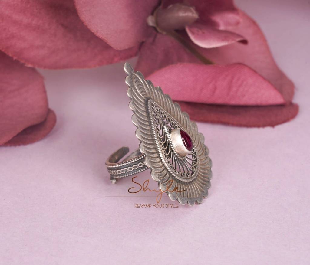 Mizoya Statement Drop Ring : SR1013-1-1-1