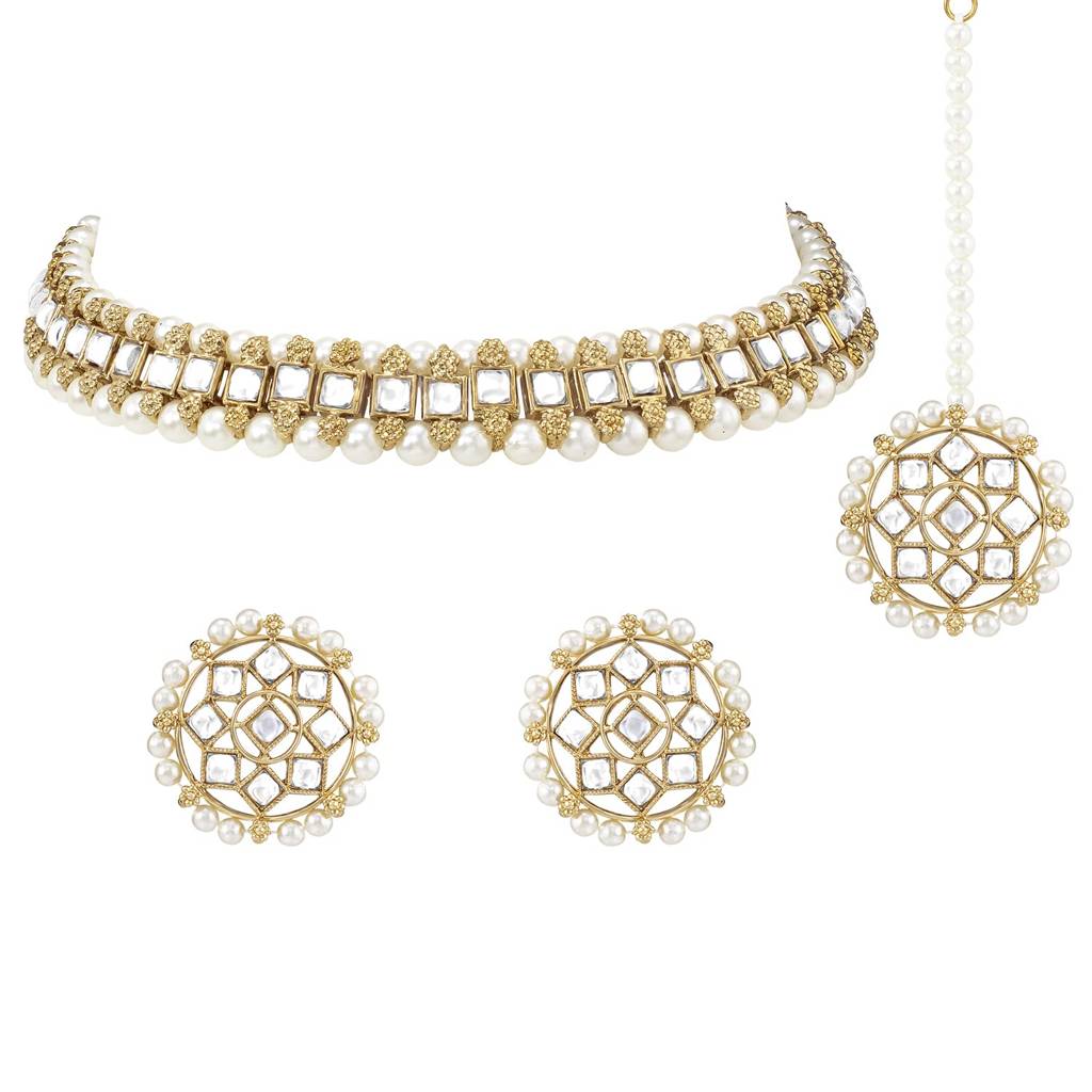 Traditional Gold Plated Kundan Choker Necklace Round Stud Earring & Maang Tikka Ethnic Jewellery Set Gift For Girl : PF28N227W