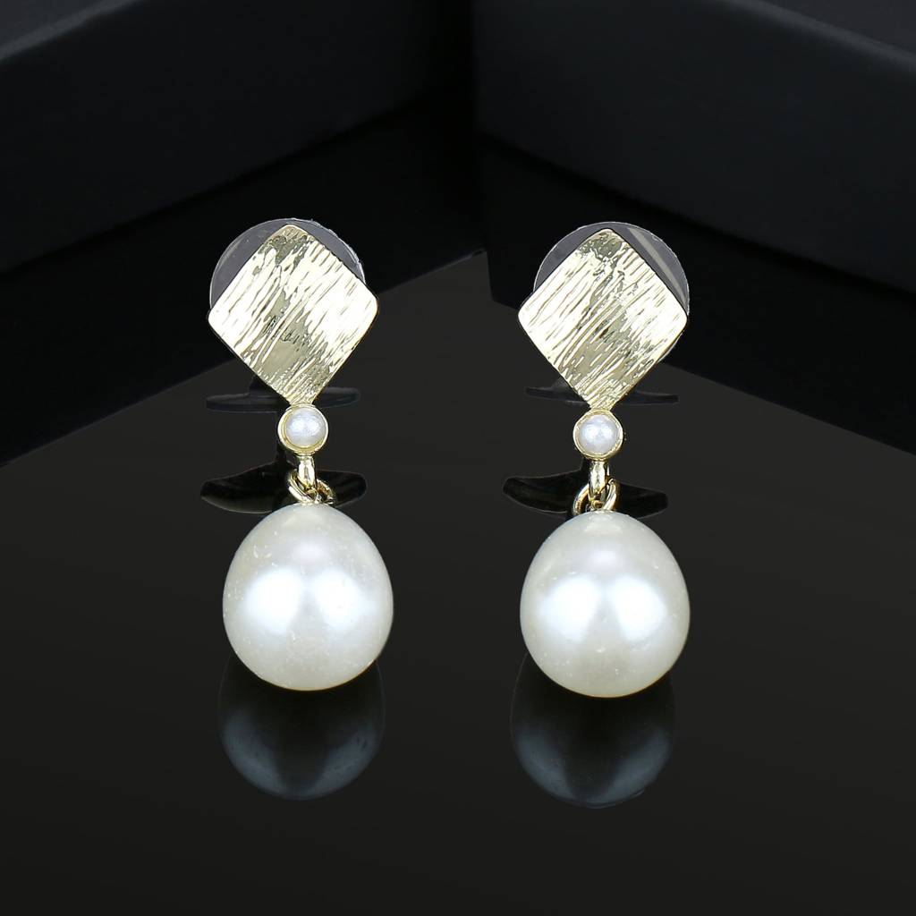 Estele Gold Plated Textured Pearl Drop Earrings For Girls And Women : 594703ER