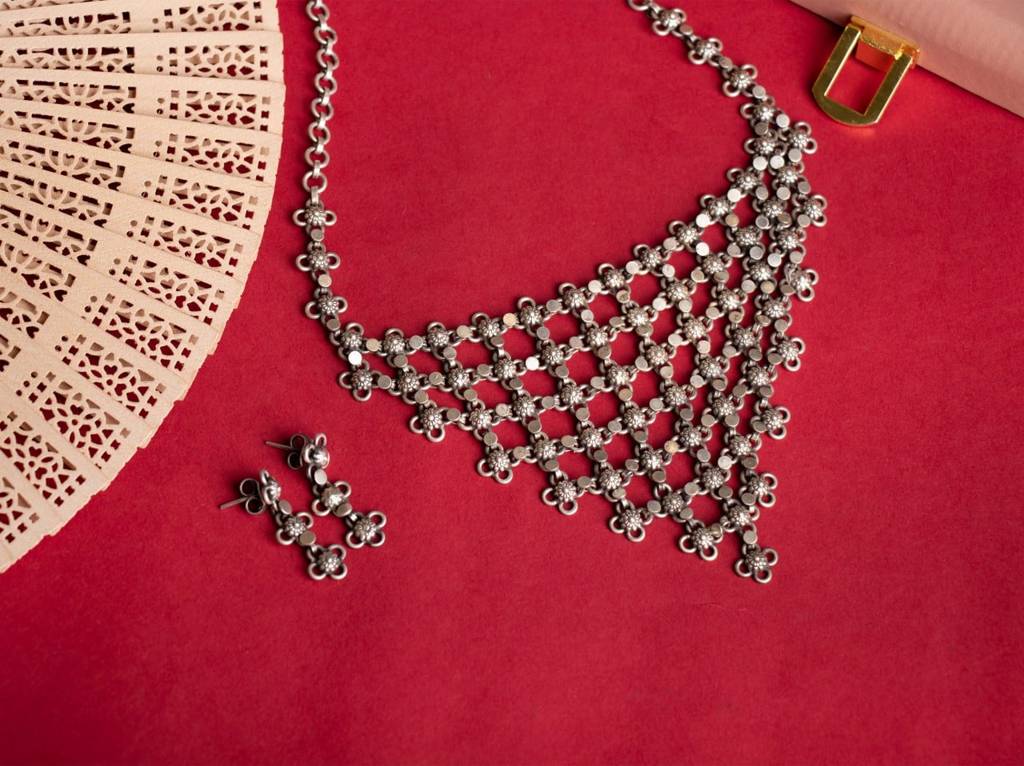 Tattva Intricate Versatile Jali Haar Set : SN1136