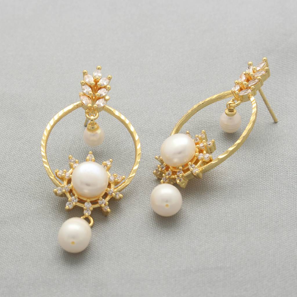 Kashika Pearl Earrings : JPMAR-24-004
