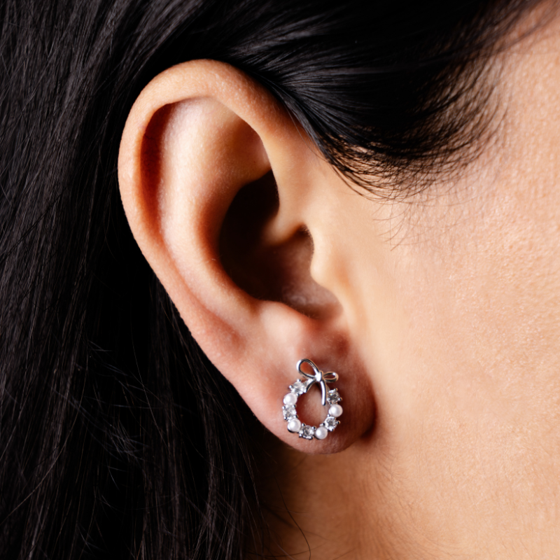 Pearl Whimsy Hoops : JEWEAR17_Silver