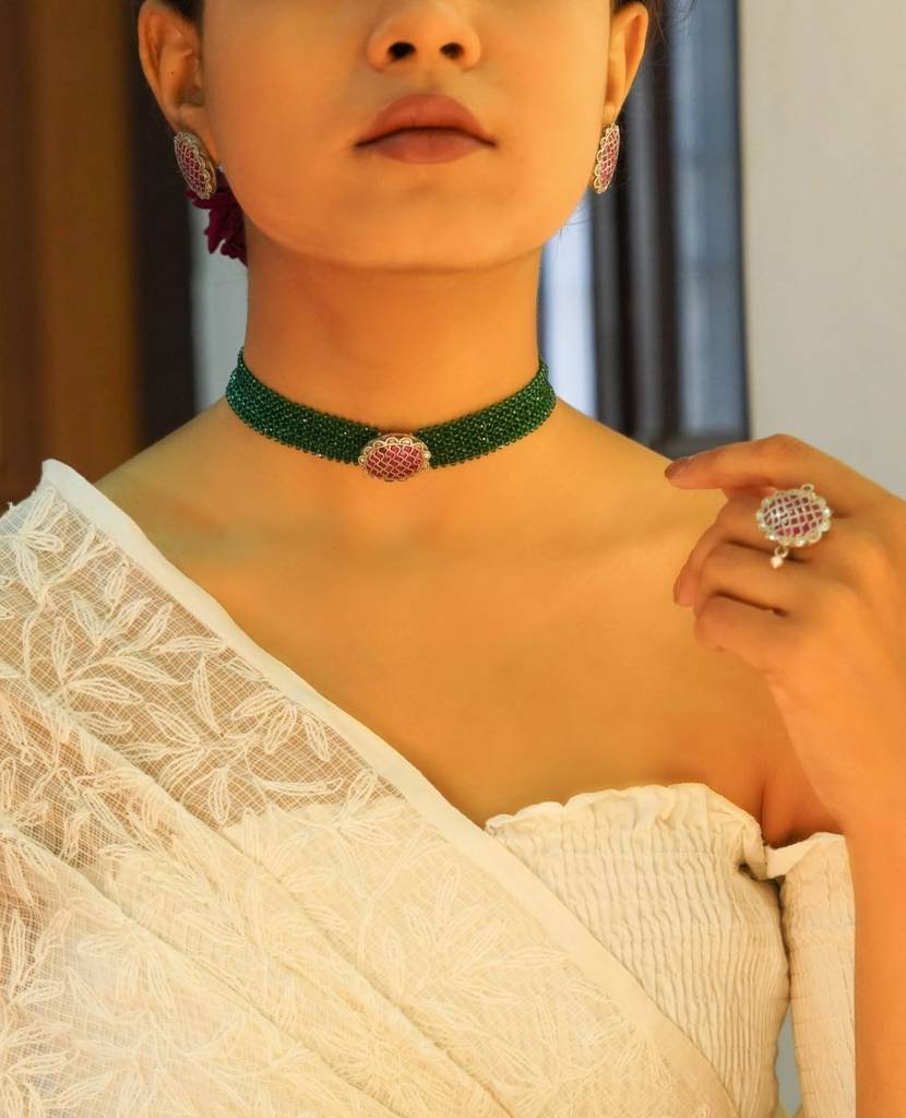 Essence Scintillating Kundan Statement Choker Set : SN2026-2-1