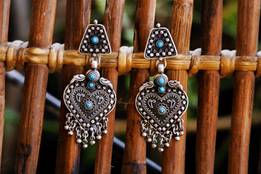Mizoya Paan Drop Turquoise Classic Earrings : SE1630