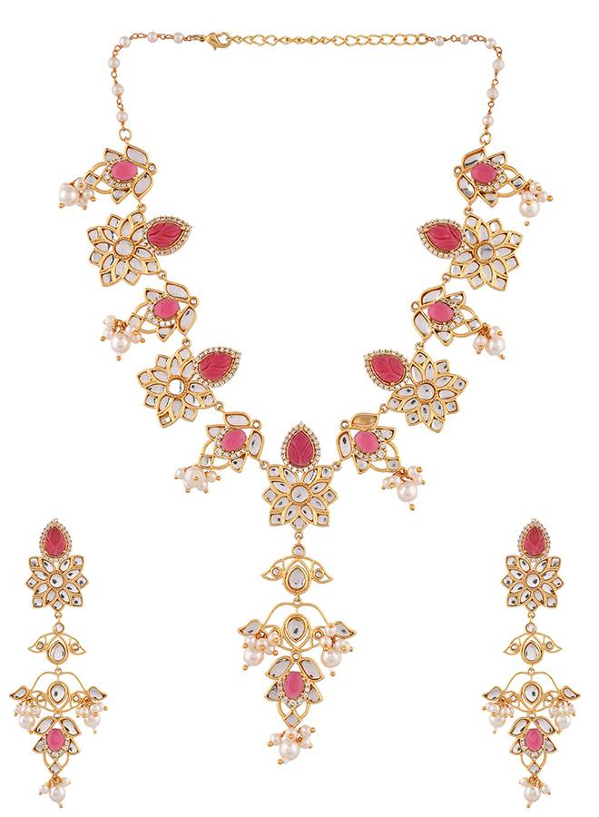 Samreen Statement Necklace Set : 8905124516678