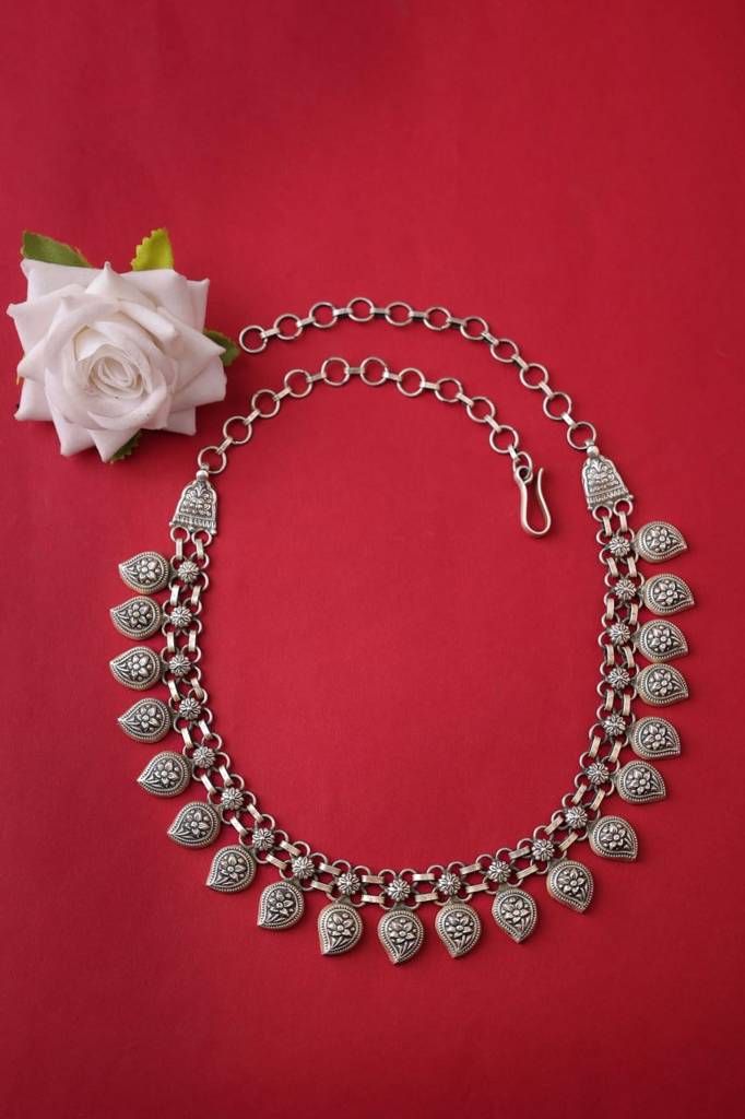 Mizoya Carry Drop Embossed Classic Necklace : SN55854