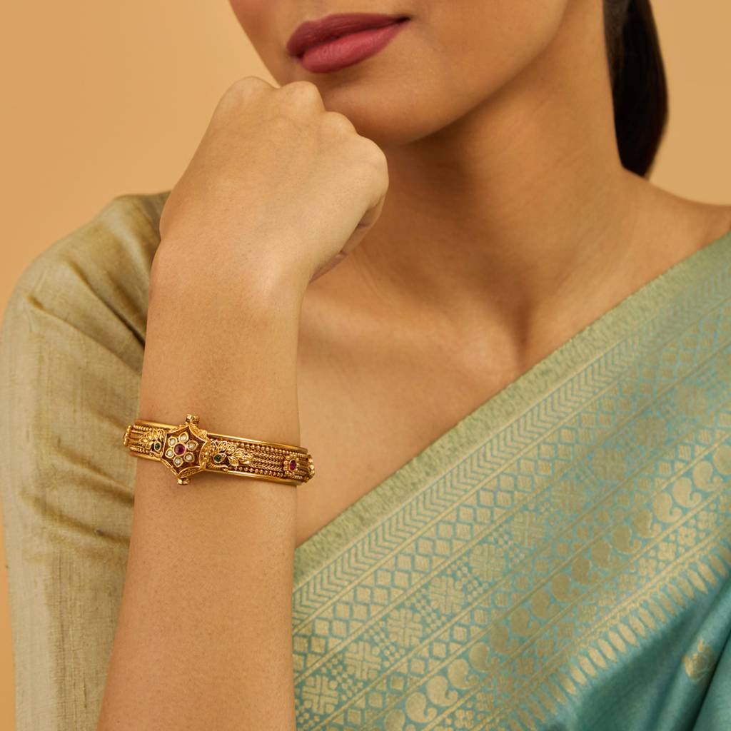 Kushal'S Fashion Jewellery Ruby & Green Gold-Plated Antique Kada : 434490