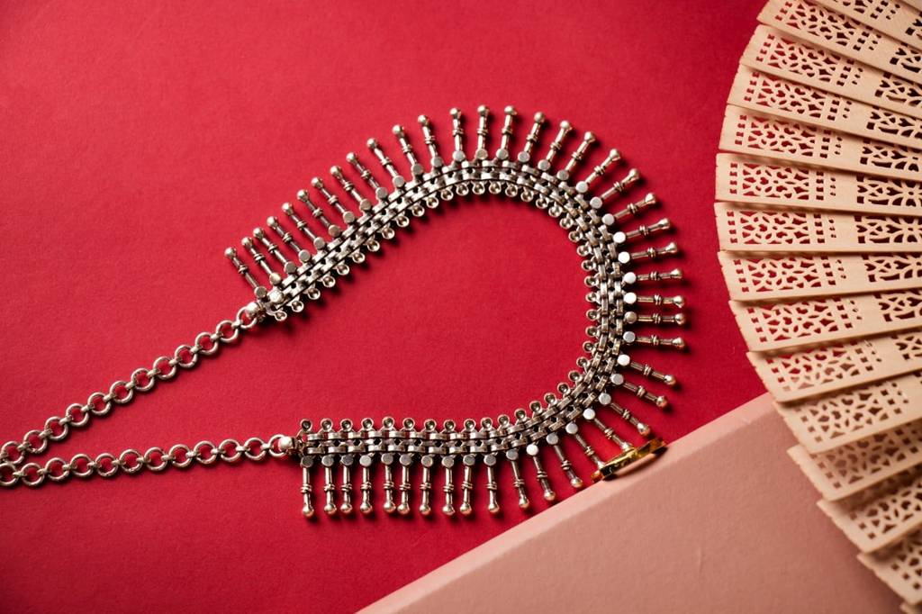 Adya Versatile Line Drop Necklace : SN30038