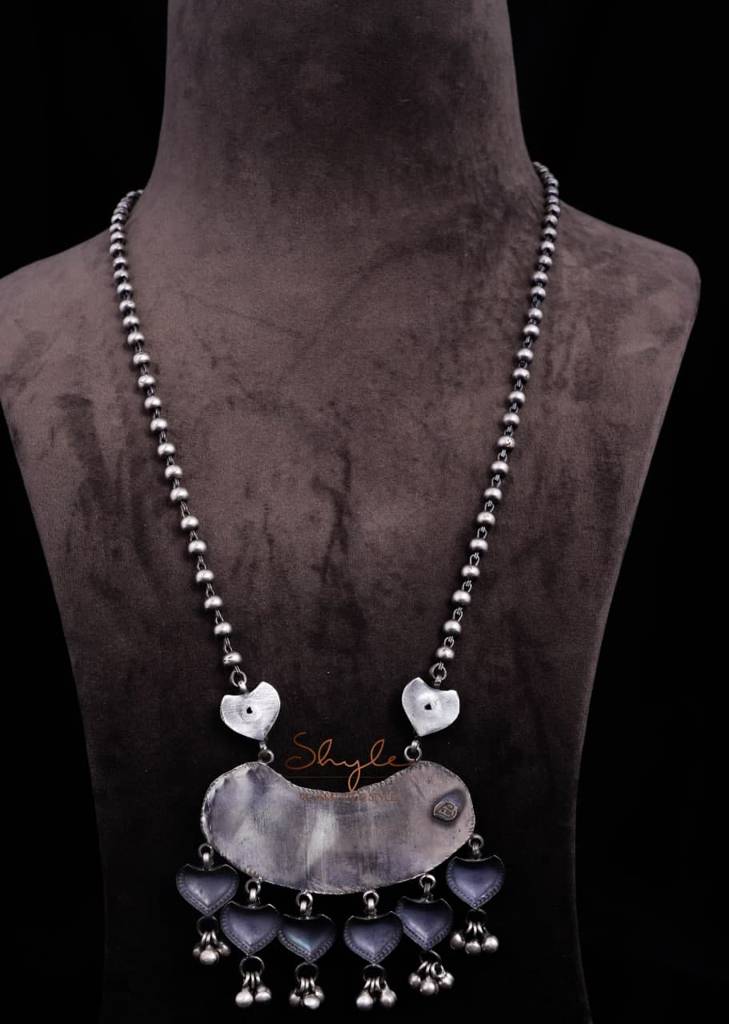 Mizoya Tribal Inspired Parrot Motif Ball Chain Necklace : SN152-1-1-1-1-2