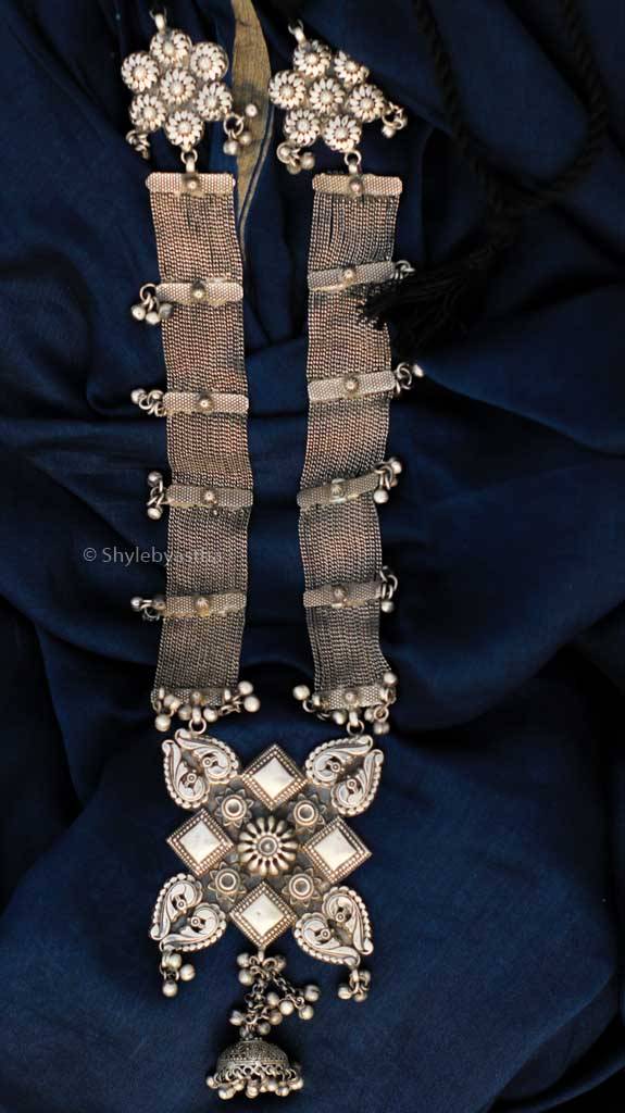 Jhumri Tribal Art Statement Necklace : SN157