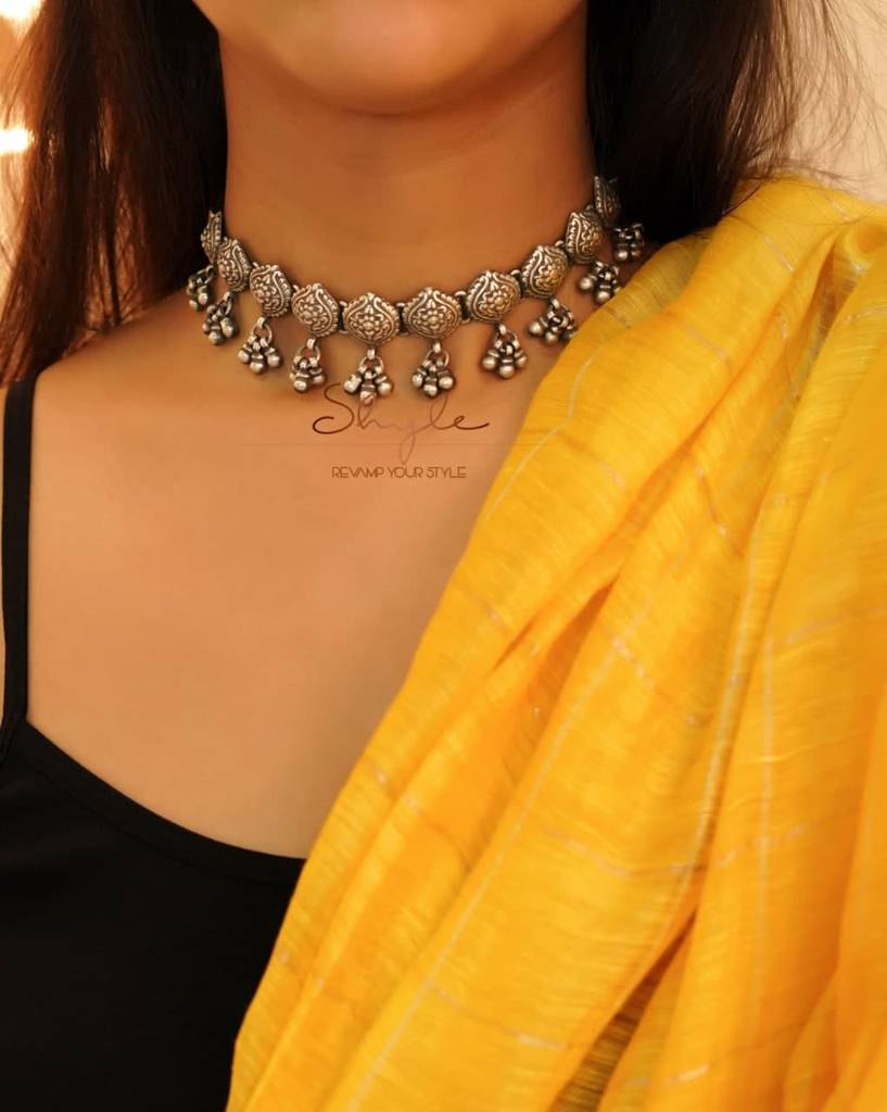 Adya Intricate Ghughri Choker : SN1066