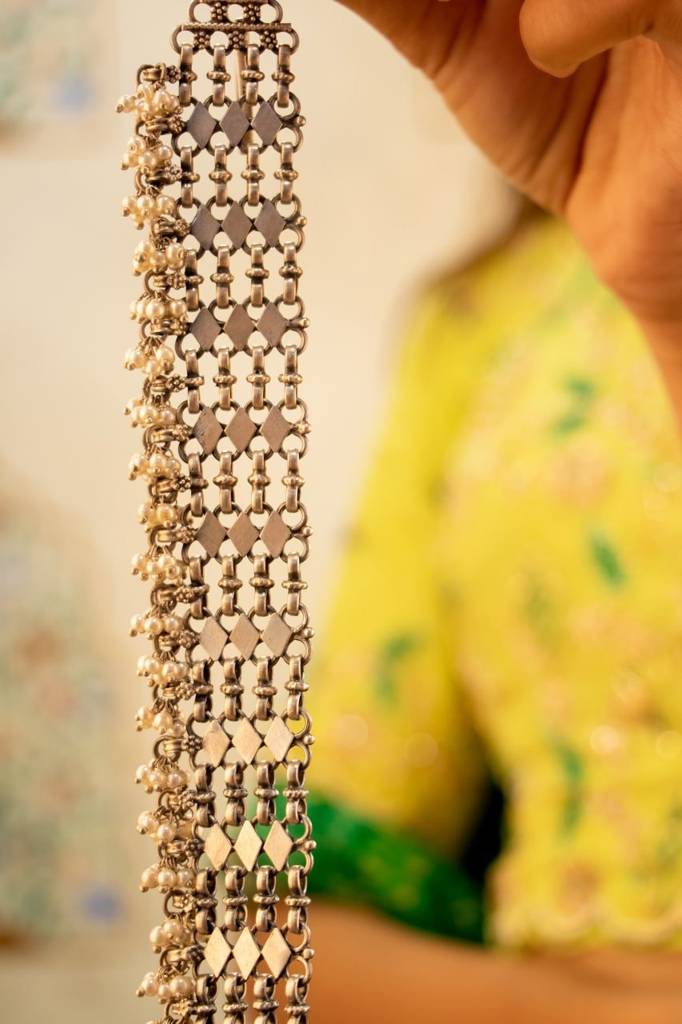 Tattva Intricate Jali Pearl Drop Choker : SN2108