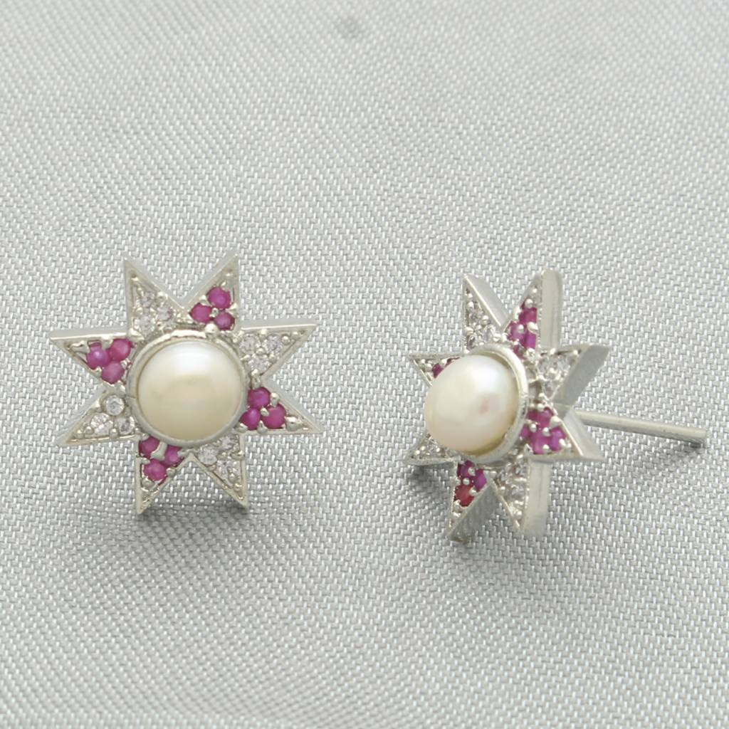 Hiya Pearl Earrings : JPMAR-24-016