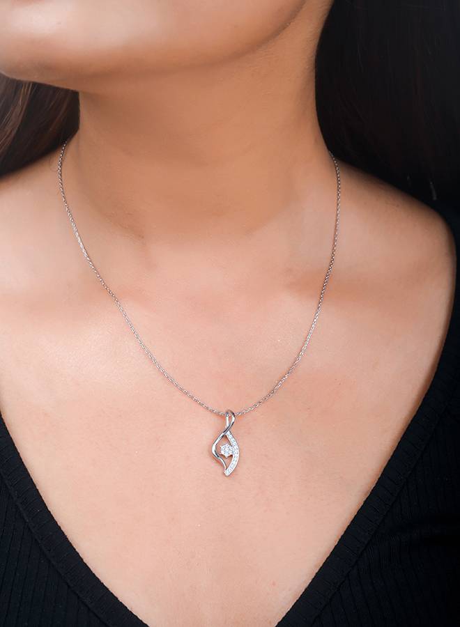 925 Sterling Silver American Diamond Leaf Pendant With Chain : 8905124441482