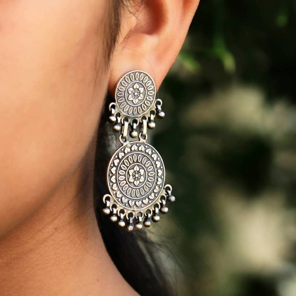 Adya Concentric Layered Earring : SE1620