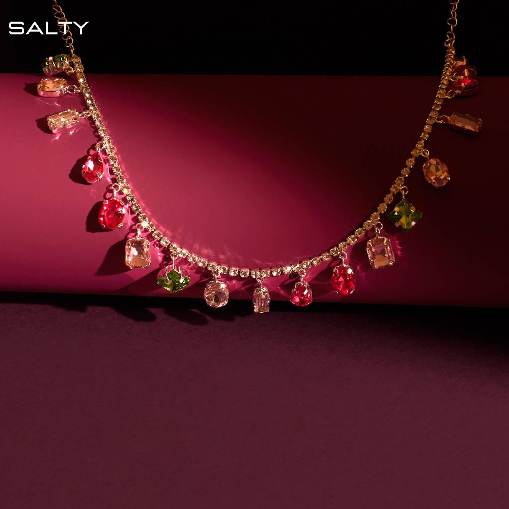 Iconic Sakura Necklace : NS12257