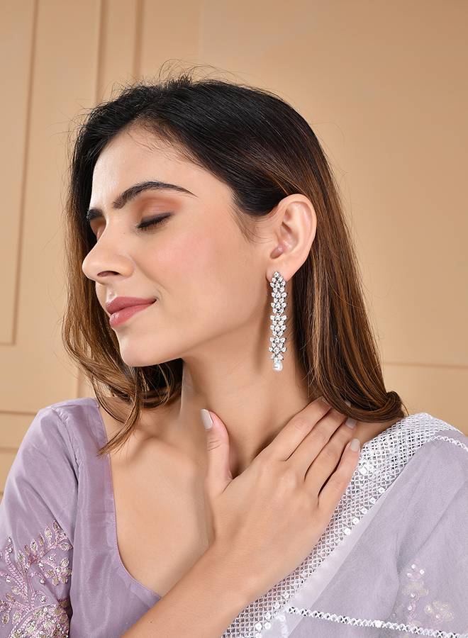 Starlight Kira Long Statement Earrings : 8905124515084