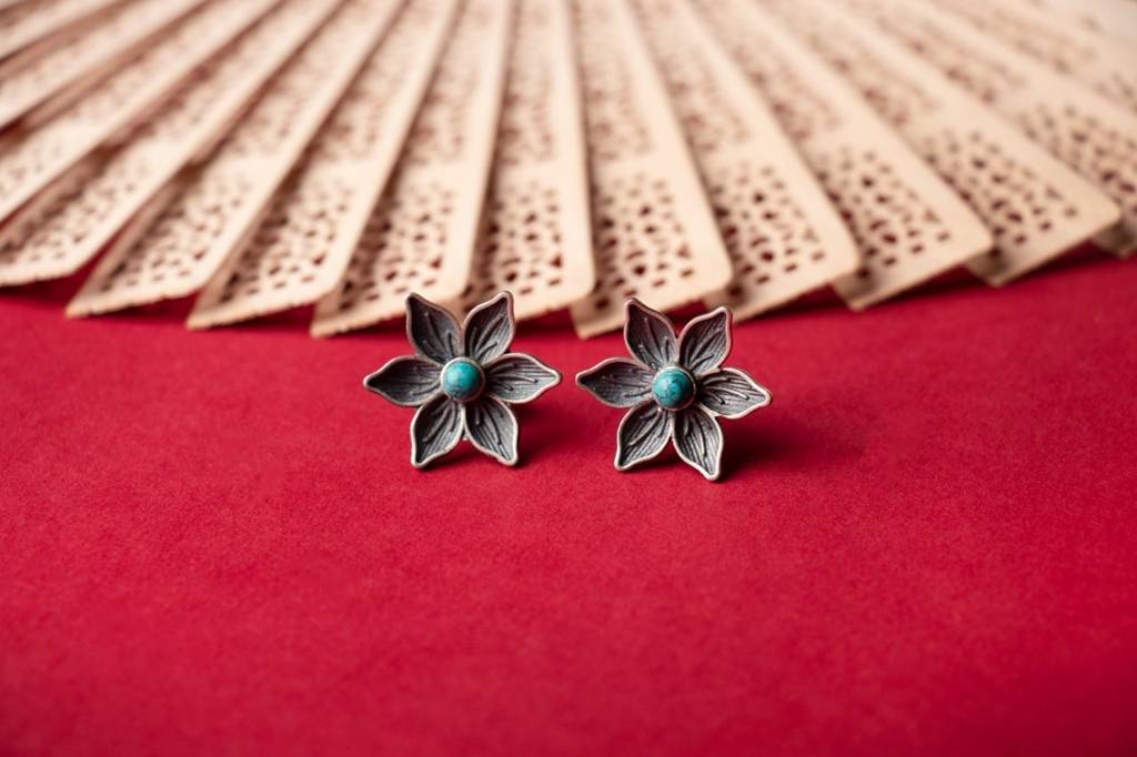 Moh Intricate Flower Stud Earring : SE30113