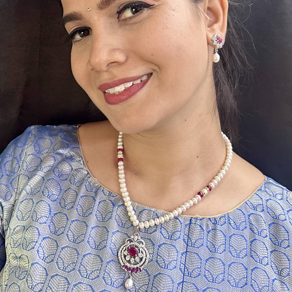 Falak Pearl Necklace Set : JPSEP-24-020