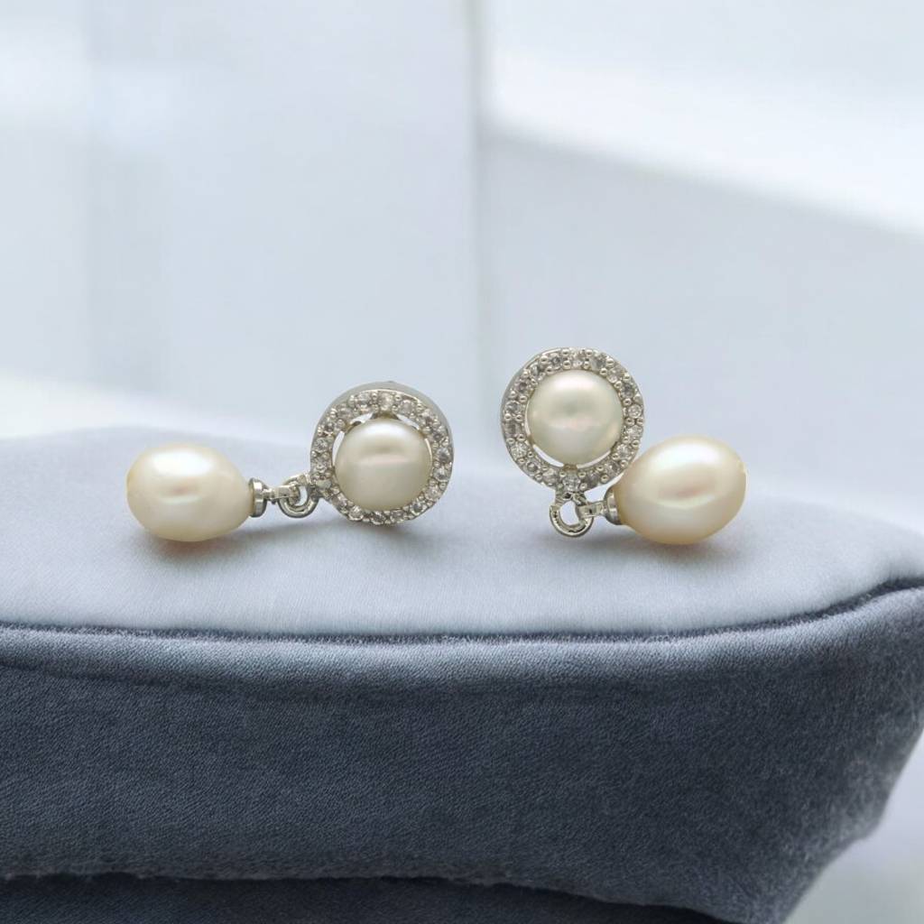 Velis Pearl Earrings : JPSEP-24-072