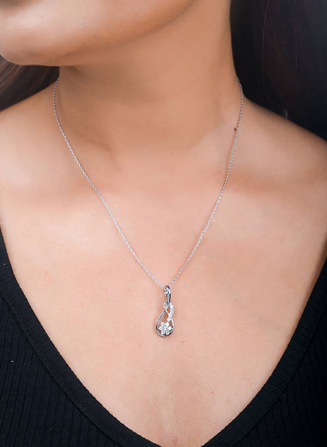 925 Sterling Silver Cz Infinity Shaped Pendant With Chain : 8905124441475