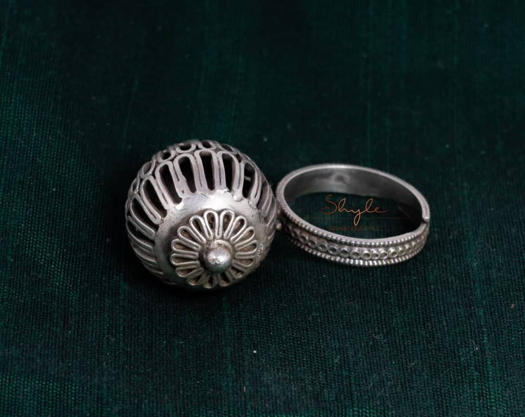 Moh Embossed Carved Statement Ring : SR1041