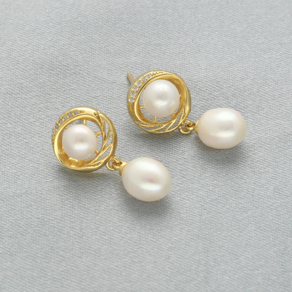 Elegant Pearl Earrings : JPFEB-24-045