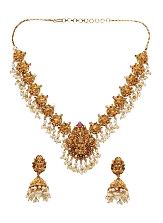 Gold Opulence Gold Plated Goddess Lakshmi Motifs Faux Pearls Lavish Jewellery Set : 8905124473223