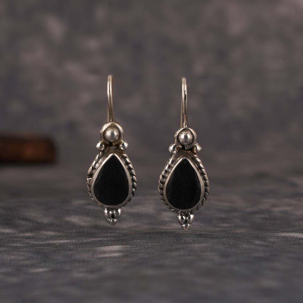 Black Drop Earrings : SSE791