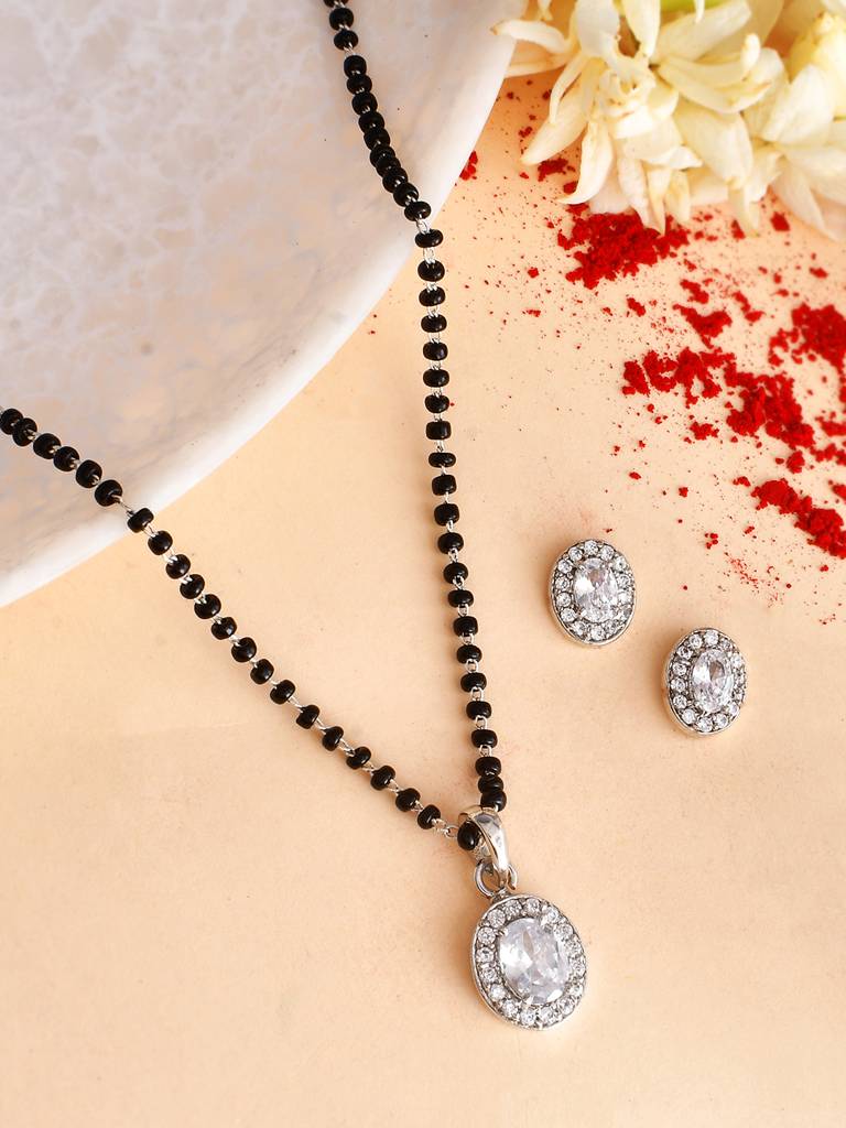 Sparkling Essential White Oval Cz Studded Silver Mangalsutra Set : 8905124495072