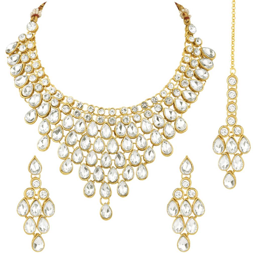 Gold-Plated Brass And Kundan Jewellery Set With Earrings Mang Tika For Women & Girls-Pf25Brc002 : PF25BRC002W