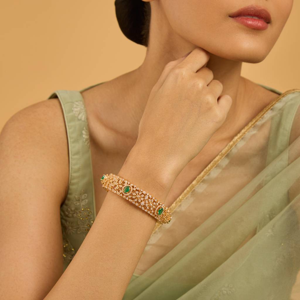 Kushal'S Fashion Jewellery Green & White Stone-Studded Gold-Plated Bangle : 424416