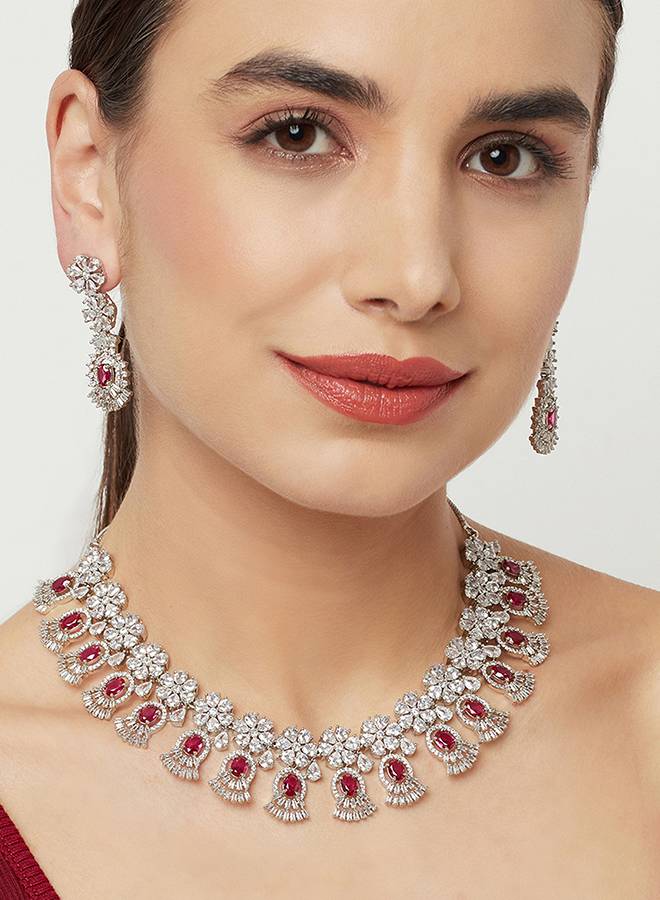 Cz Elegance Red And White Gems Necklace Set : 8905124459203