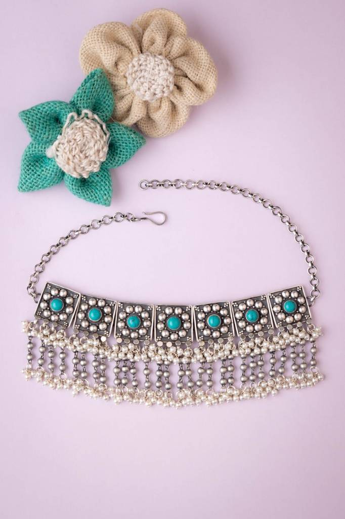 Tattva Turquoise Jadau Tikdi Sequence Pearl Layered Necklace : SN5080442