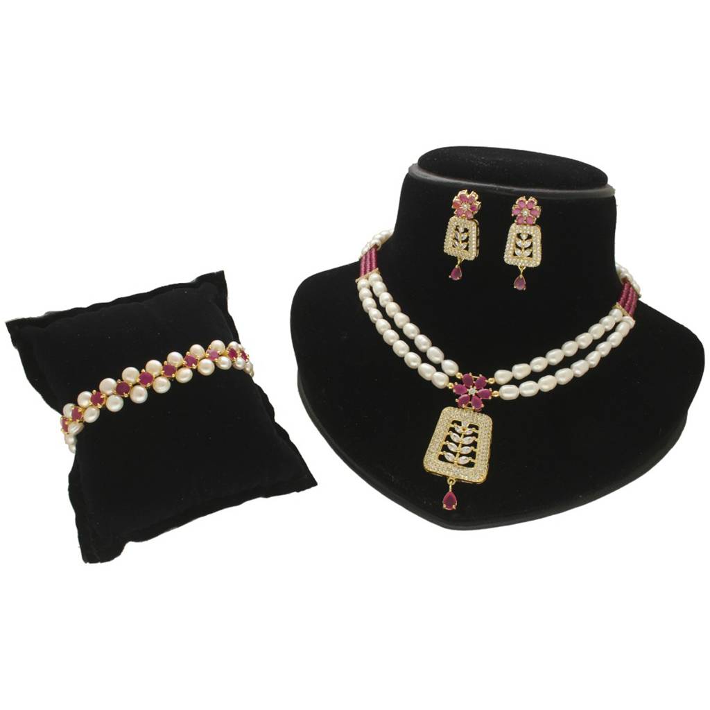 Inarah Pearl Necklace Set With Bracelet : JPAUG-25-141