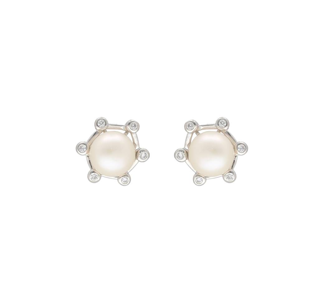 Eternally Pearl Earrings : JPDEC-22-34