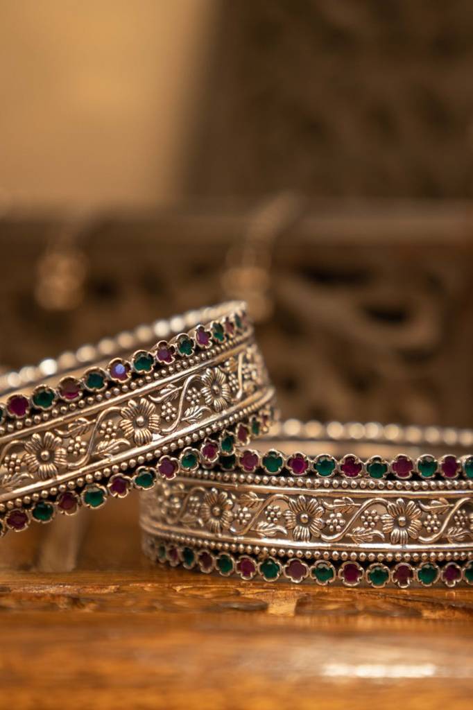 Tattva Intricate Flora Detailed Jadau Kada : SK10093-2-6